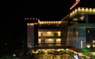 hotels near bus stand Pathanamthitta