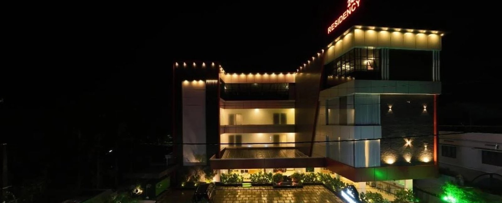 hotels near bus stand Pathanamthitta