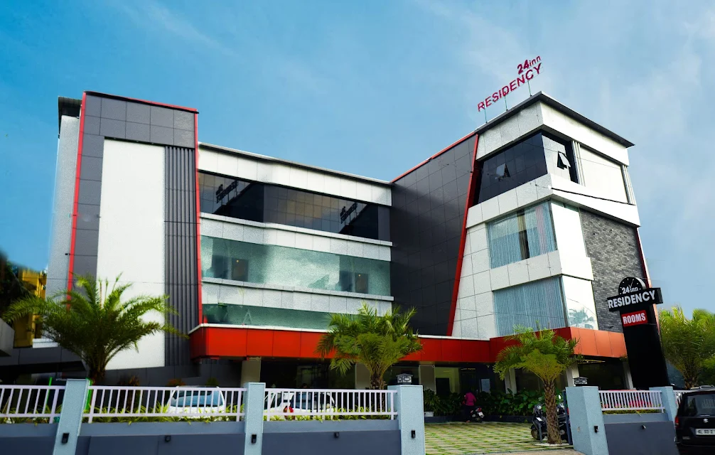 Hotels in Pathanamthitta with best amenities